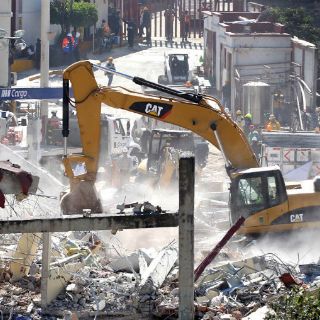 Enfermeras exigen esclarecer explosión en Cuajimalpa