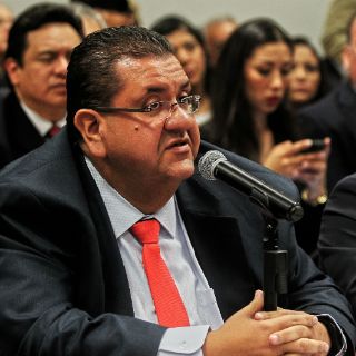 Ayón, Vachez y Reyes Robles salen bien librados de glosa