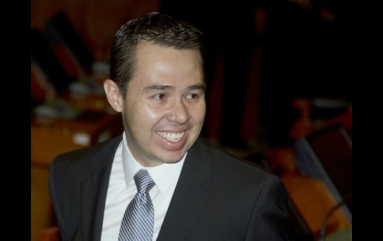 El diputado panista José Luis Munguía, es acusado de violar la Ley Orgánica del Congreso. TWITTER / @JoseLuisMunguia