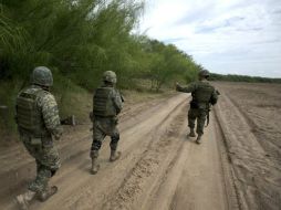 Este jueves, elementos de la Sedena fueron agredidos por un grupo de civiles armados. AP / ARCHIVO