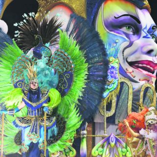 El carnaval enciende a Brasil