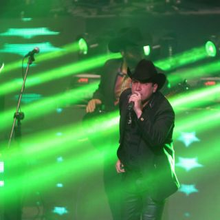 Julión Álvarez, más que un terrenal