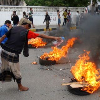 Los hutíes se niegan a ceder el poder en Yemen