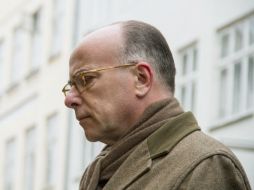 Bernard Cazeneuve, quien anunció el suceso, no da precisiones sobre la profanación. EFE / F. Morales