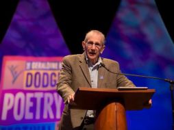 El escritor sentía una especial fascinación por la Guerra Civil española y dedicó numerosas piezas al conflicto. TWITTER / @DodgePoetryFest