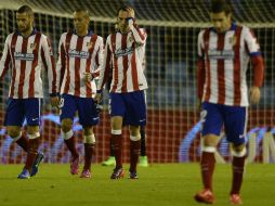 Los jugadores de Simeone estuvieron cada vez más metidos atrás, renunciando por completo al ataque. AFP / M. Riopa