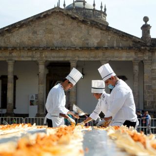 Establecen Récord Guinness en Guadalajara con cochinita pibil