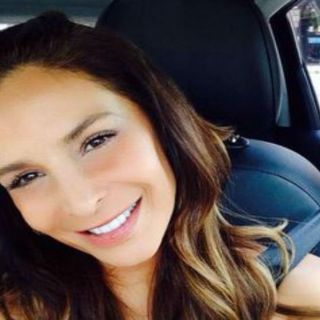 Despiden en redes sociales a Lorena Rojas