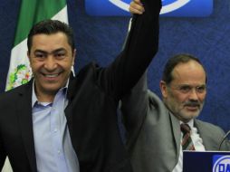 Jorge Camacho y el presidente nacional del PAN, Gustavo Madero. SUN / A. Salinas