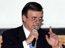 ''No veo que haya habido una acción premeditada de excluirlo ni a él (Ebrard), ni a otros más'', dice Navarrete. SUN / ARCHIVO