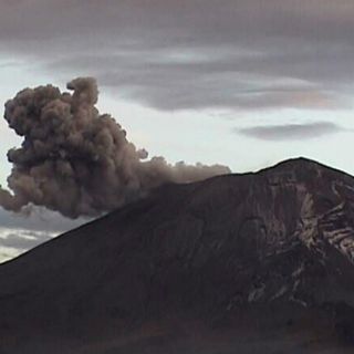 El Popocatépetl registra 41 exhalaciones y nueve explosiones