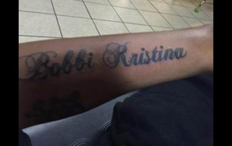 La familia de la joven como su padre no han permitido la entrada al hospital de su pareja. TWITTER / @nickgordon