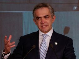 El jefe de Gobierno asegura que la mejora se podrá dar cuando se desvincule el salario de conceptos como multas y pagos de derechos. SUN / L. Cortés