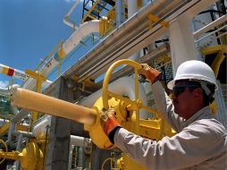 Analistas destacan que los precios del hidrocarburo reportaron ganancias ante las preocupaciones por el suministro en Libia. EFE / ARCHIVO