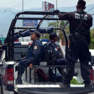 Policías de Oaxaca aceptan reinserción