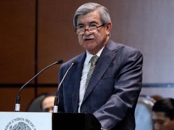 Juan Manuel Portal, titular de la ASF, presenta el informe general de la Cuenta Pública de 2013,  en la Cámara de Diputados. SUN / A. Ojeda