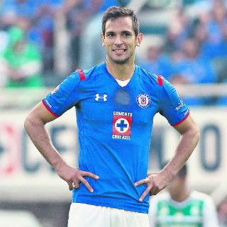 Roque Santa Cruz, el mejor pagado del futbol mexicano