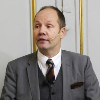 El candidato al Nobel de literatura cuyo nombre se revele, será descartado