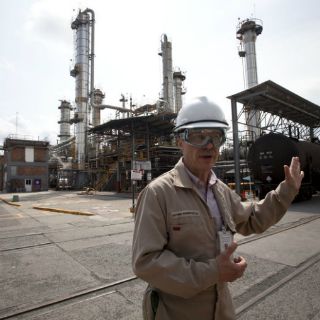 Aprueban cesión de permisos de transporte de Pemex al Cenagás