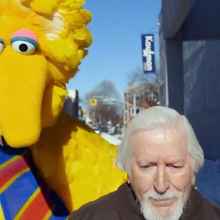 Parodian a 'Birdman' con Big Bird de 'Plaza Sésamo'