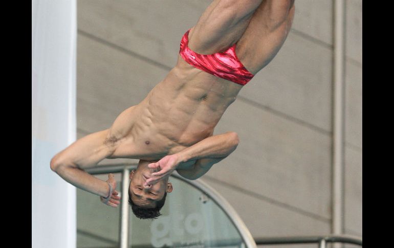 El medallista mundial mantuvo el liderato de la competencia con calificaciones promedio de 8 y 8.5, para un total de 489.80 puntos. ESPECIAL / deporte.gob.mx