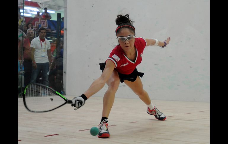 Longoria ya está más cerca de su meta tras doblegar a la sudamericana por 11-2, 11-0, 11-4. MEXSPORT / J. Díaz