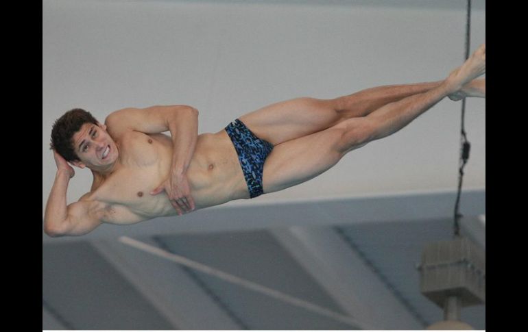 La dupla de Diego Balleza (foto) y Jonathan Ruvalcaba obtuvo medalla de bronce en la segunda jornada del Grand Prix de Clavados. TWITTER / @CONADE