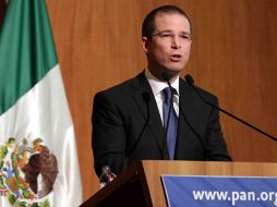 Anaya solicitó que se realice un estudio que hará posible la disminución de la gasolina. NTX / ARCHIVO