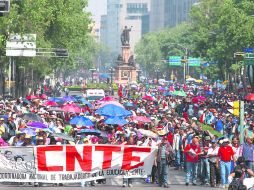 Presiones. Los maestros de la CNTE, en una de las protestas que realizaron en febrero en la Ciudad de México. NTX /
