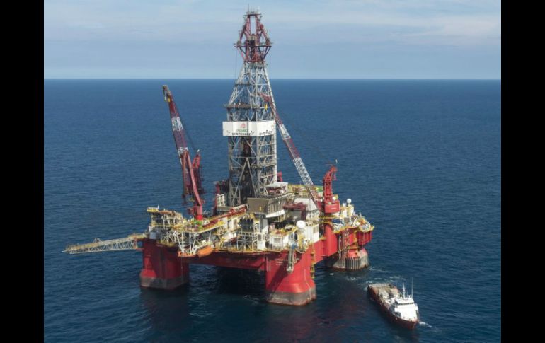 Gurría dice que México podrá beneficiarse de los bajos precios del petróleo, ''porque importa gasolinas''. EL INFORMADOR / ARCHIVO