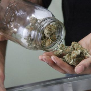 Alaska es ya el tercer estado de EU en legalizar la mariguana