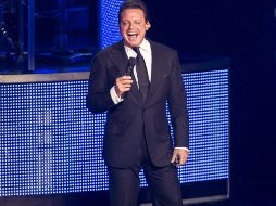 Durante sus presentaciones, 'El Sol' interpreta alrededor de 30 temas. EL INFORMADOR / ARCHIVO