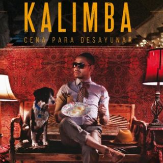 Kalimba bromea y se viste de mujer