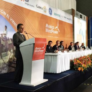 La Sener descarta despidos y cancelación de proyectos en CFE