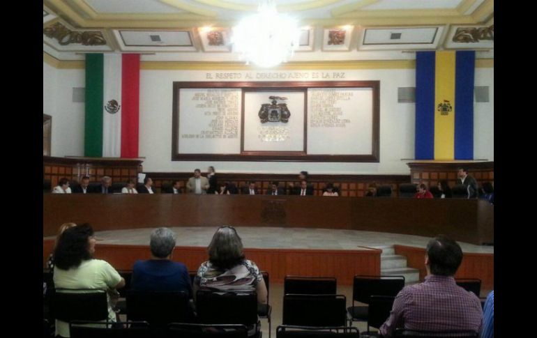 La comisión de Adquisiciones iniciará desde hoy a trabajar en la convocatoria, para poder publicarla en los próximos días. TWITTER / @AytoGDL