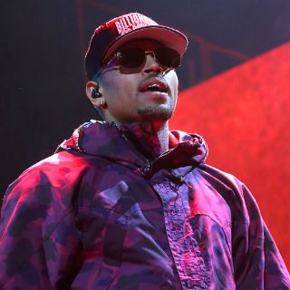 Chris Brown dice que le niegan entrada a Canadá