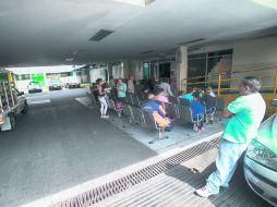 El deterioro del Hospital Ayala es evidente y hace que no cumpla con los nuevos criterios de calidad que estos centros deben tener. EL INFORMADOR / A. García