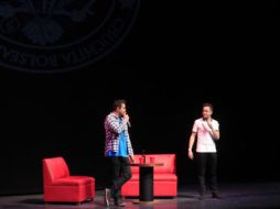 'Chumel' Torres (der) y 'Durden' compartieron sus experiencias con cientos de personas que se dieron cita al Teatro Diana. EL INFORMADOR / M. Vargas