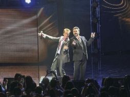 • Emmanuel y Mijares en Two'r Amigos  /