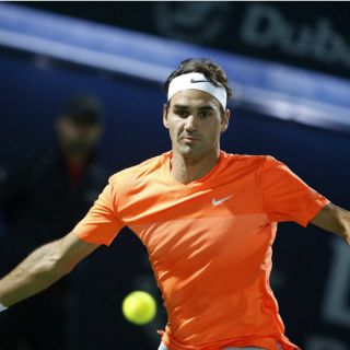 Federer está en semifinales por retiro de Gasquet