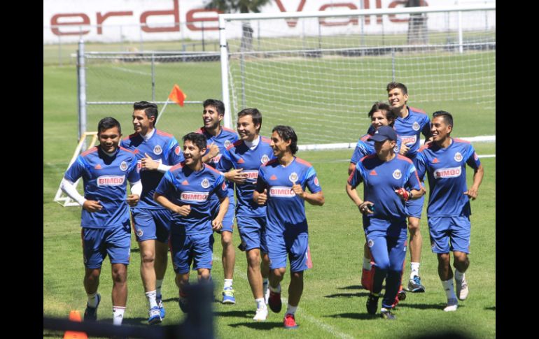 El Rebaño Sagrado debe ganarle a Rayados para ir respirando en el tema del descenso. EL INFORMADOR / ARCHIVO