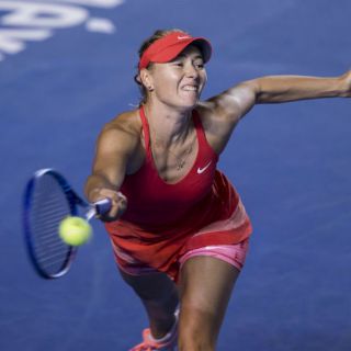 Sharapova se cita en semifinales con Garcia