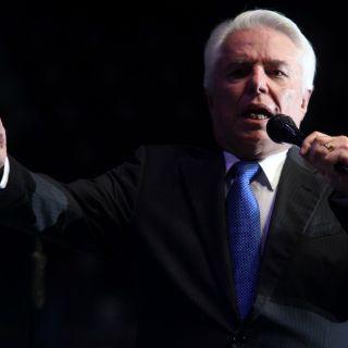 Enrique Guzmán aclara su situación fiscal