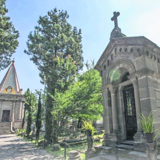 El Panteón de Belén y sus leyendas revisitadas