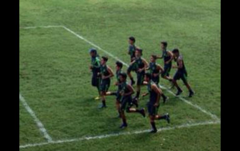 El equipo se prepara para su segundo partido del Premundial. TWITTER / @miseleccionmx