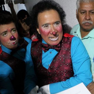 Sólo nueve aspirantes a candidatos independientes logran entregar firmas 