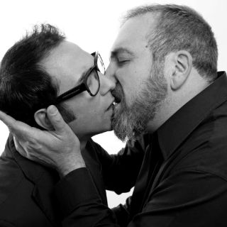 Denuncian censura a publicidad de obra con temática gay