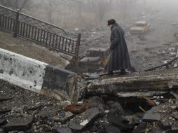 El tour de cuatro días por las zonas de guerra cuesta entre dos mil y tres mil dólares. AP / ARCHIVO