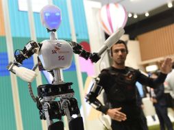 Pretende generar un debate sobre los riesgos que conllevan en el campo social, económico, medio ambiental y para los humanos. AFP / J. Lago