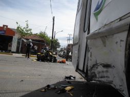 Los hechos ocurrieron poco después de las dos de la tarde en el cruce de las calles Esteban Alatorre y Jarauta. EL INFORMADOR /